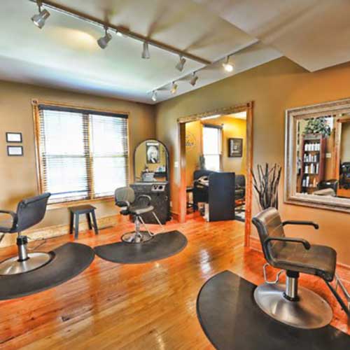 Luxe Studio & Boutique The Village at Winona